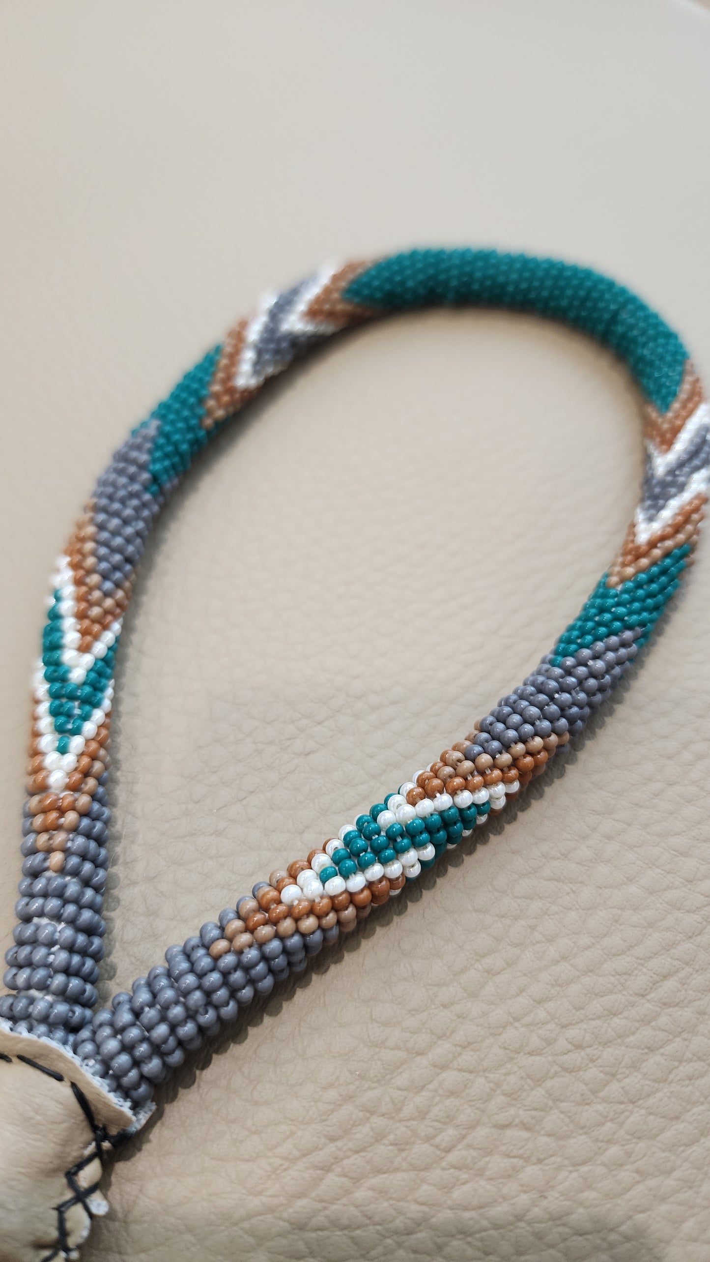 Beaded Wristlet (Teal/Grey)